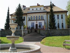 Runowo - Profesjonalny Obóz Jeździecki - Kolonia 9-12 Lat I Obóz 13-17 Lat